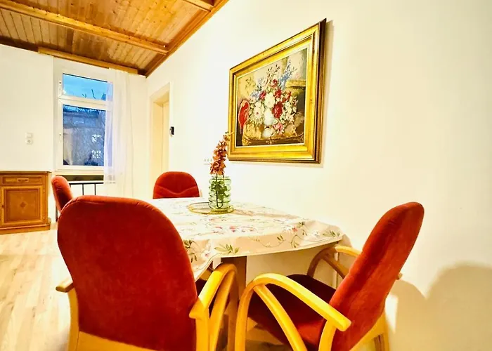 Apartment Comfortable Private In 4br Near Fac Platz *