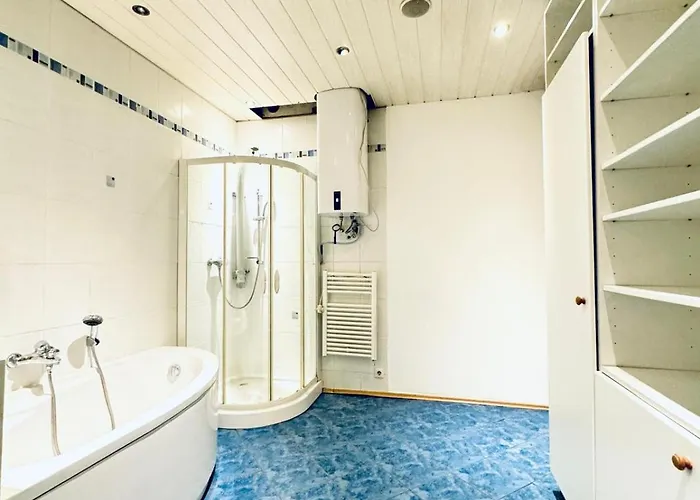 Apartment Comfortable Private In 4br Near Fac Platz Wien