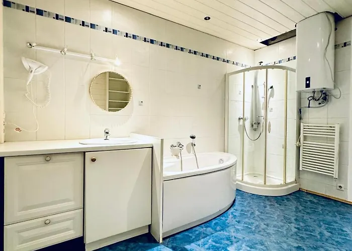 Comfortable Private In 4br Near Fac Platz Apartment Wien