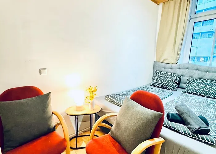 Apartment Comfortable Private In 4br Near Fac Platz Wien