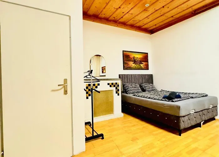 Apartment Comfortable Private In 4br Near Fac Platz *