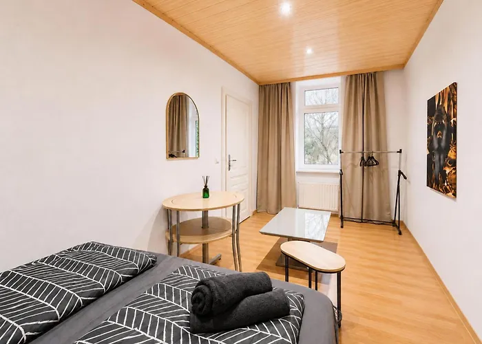 Comfortable Private In 4br Near Fac Platz Apartment