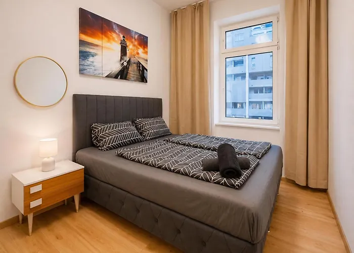 Comfortable Private In 4br Near Fac Platz Apartment *